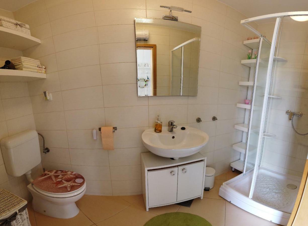 Apartment - Ivo Čižići Extérieur photo